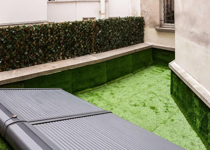 Louvre Luxury & * Paris