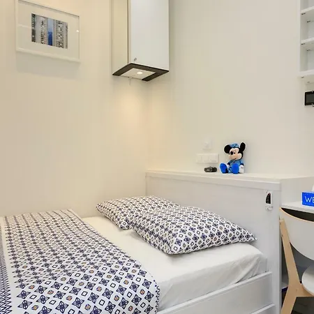 Lägenhet Louvre Luxury & *